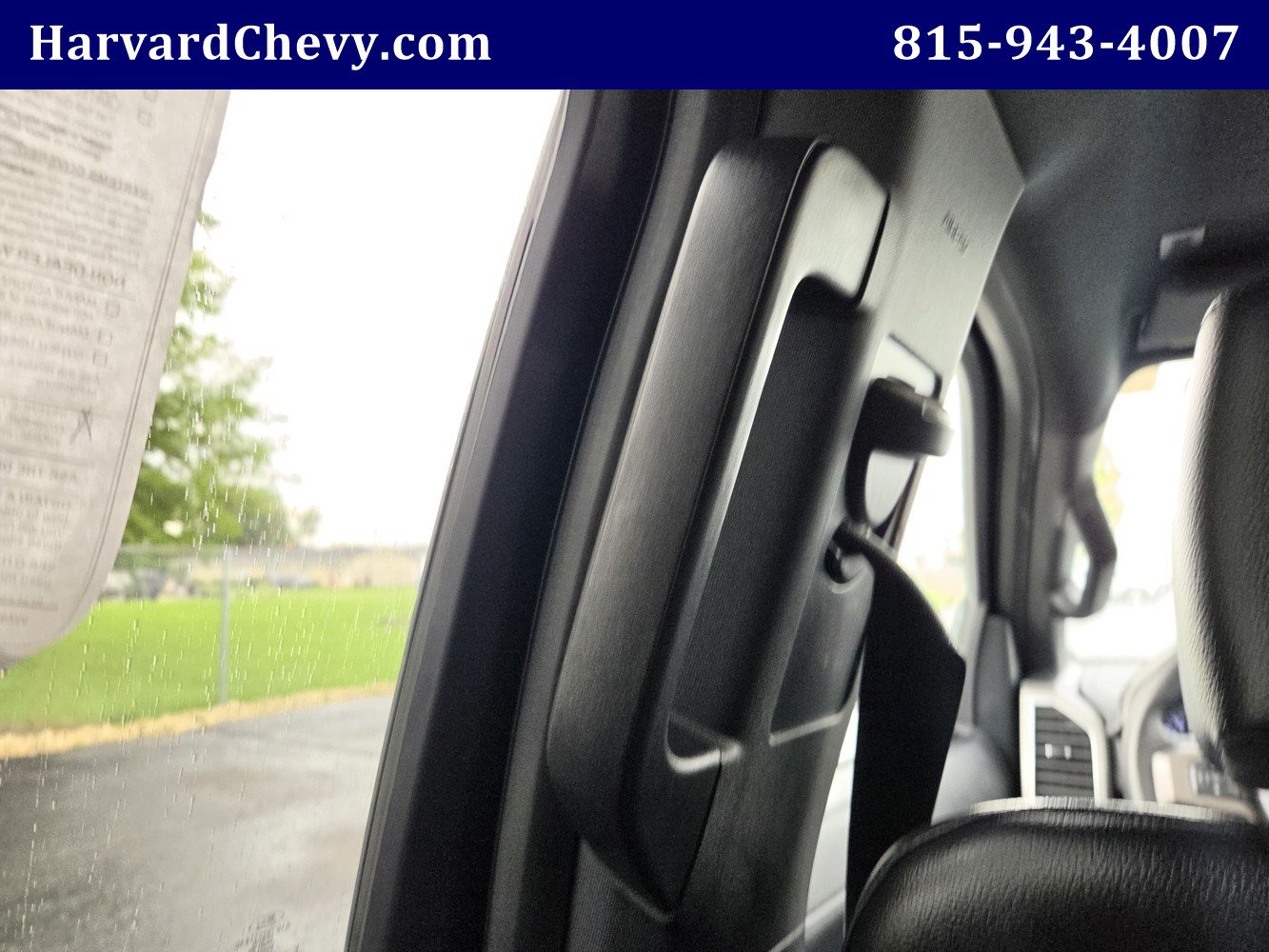Used 2020 Ford Expedition XLT w/ Equipment Group 202A AWD/4WD image 32