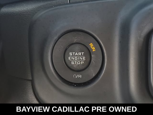 Used 2020 Jeep Wrangler Unlimited Sahara AWD/4WD image 31