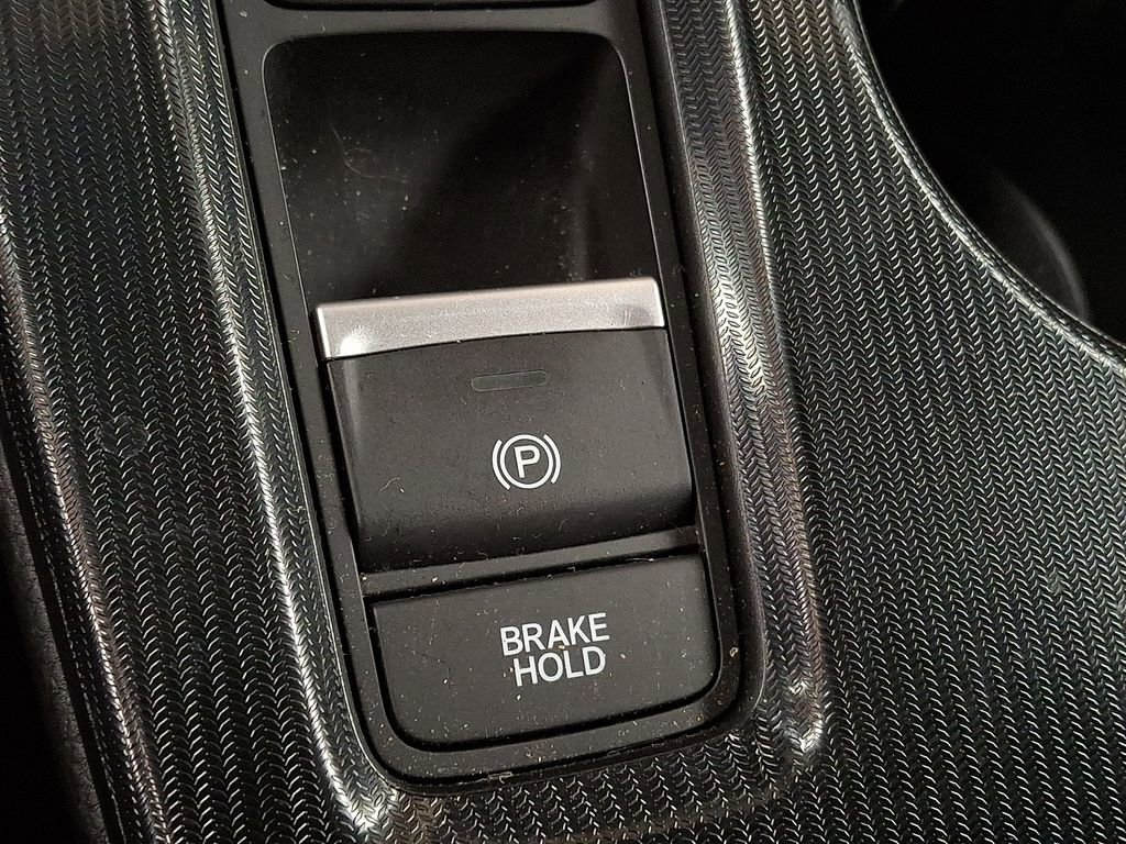 Used 2022 Honda Civic Sport image 17