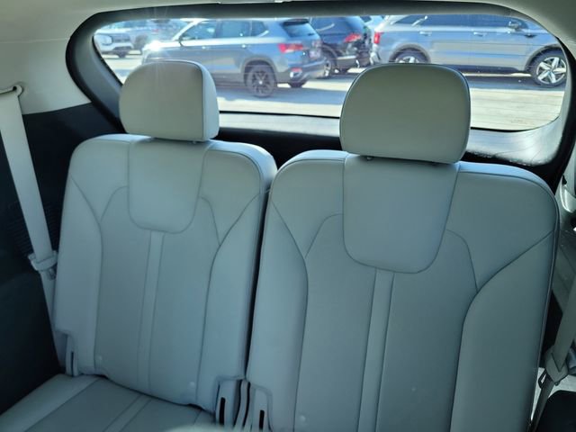 Used 2023 Kia Sorento SX image 13