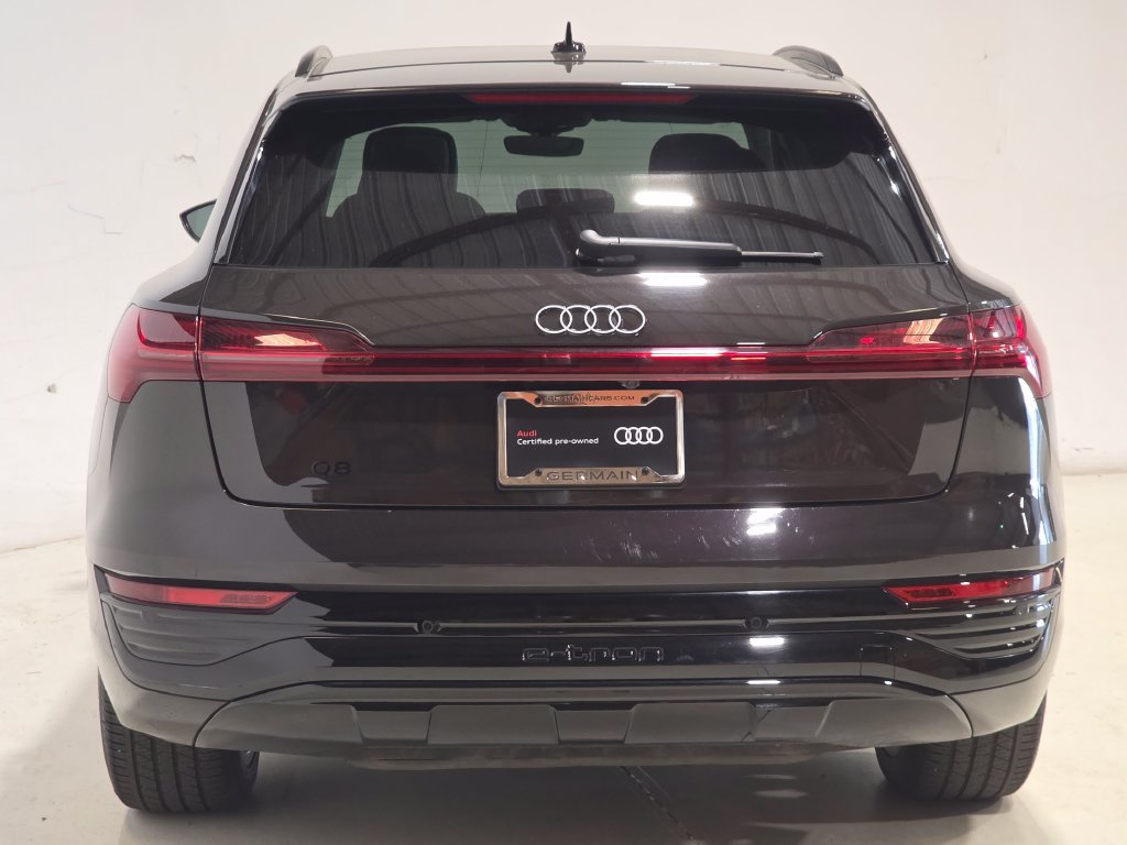 Used 2024 Audi Q8 e-tron Prestige w/ Prestige Package AWD/4WD image 6