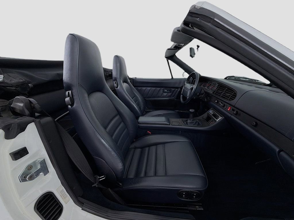 Used 1992 Porsche 968 Cabriolet RWD image 28
