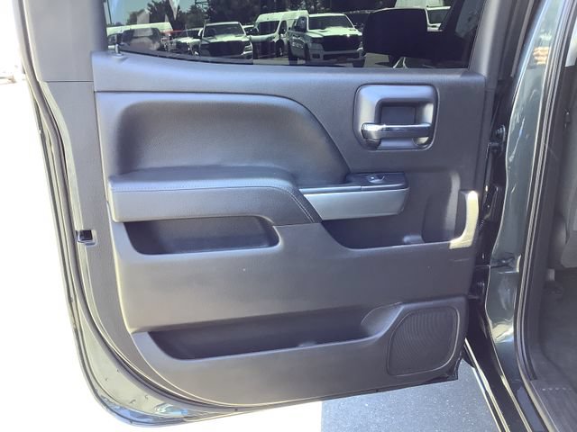 Used 2018 Chevrolet Silverado 1500 LT w/ All Star Edition RWD image 23