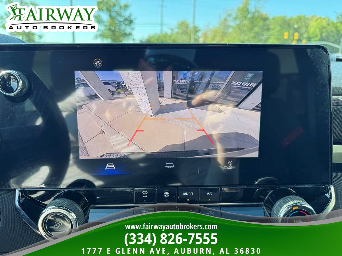 Used 2023 Chevrolet Colorado Z71 AWD/4WD image 20