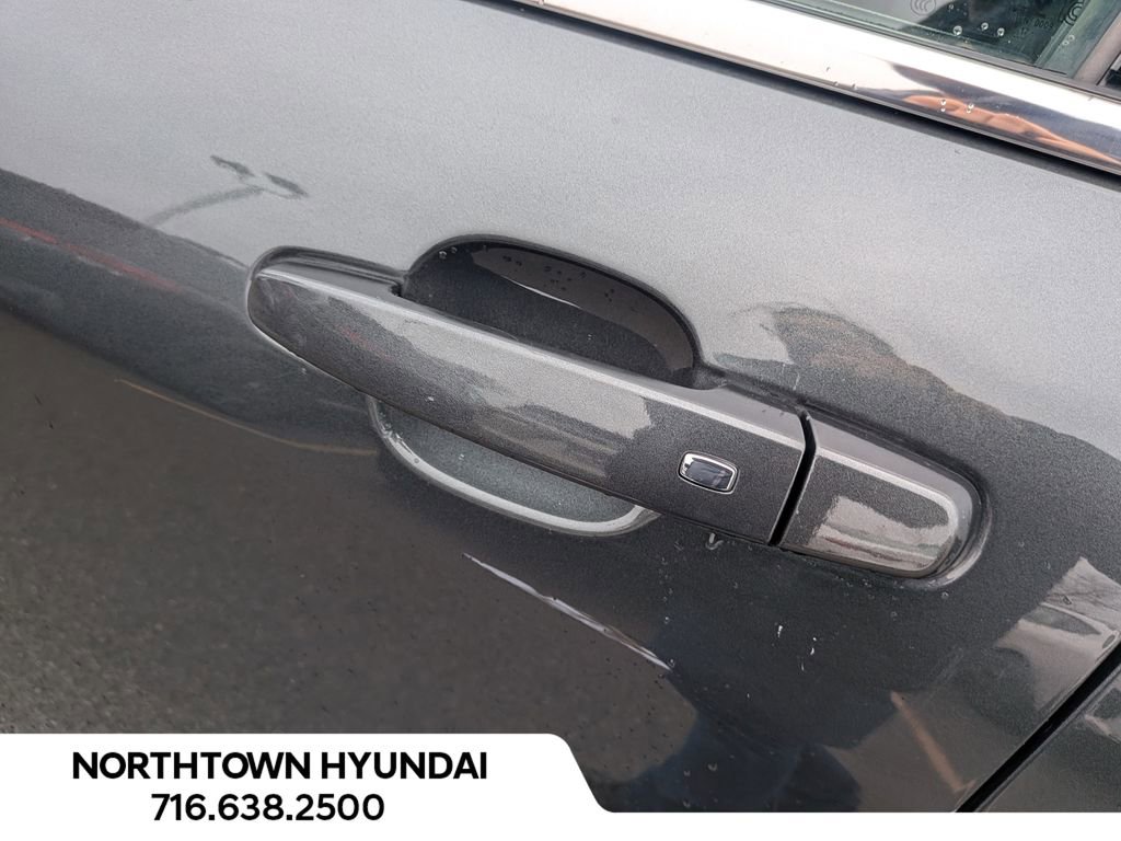 Used 2018 Chevrolet Equinox LT image 37