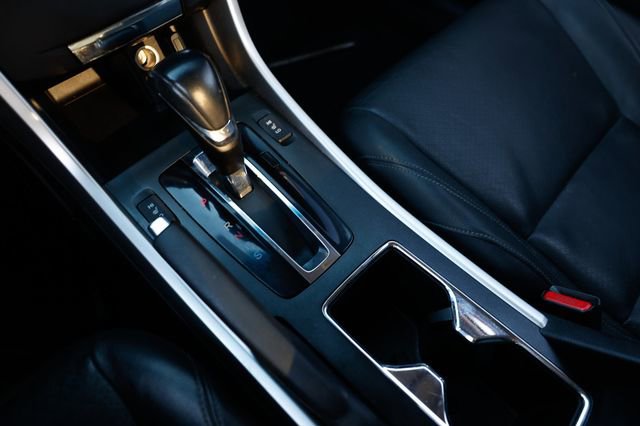 Used 2013 Honda Accord EX-L image 40