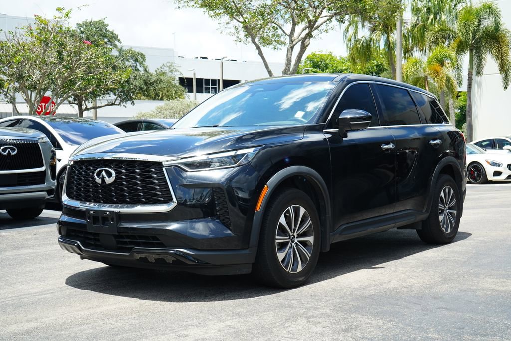 Used 2023 INFINITI QX60 Pure AWD/4WD image 3