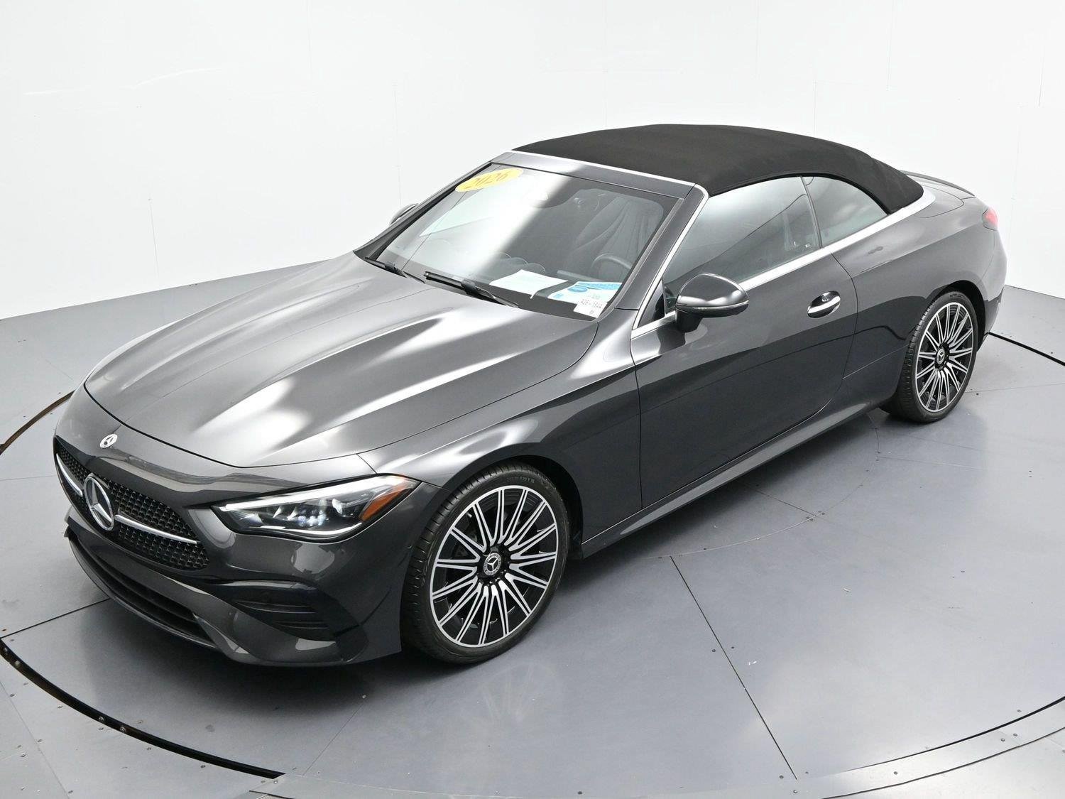 Used 2026 Mercedes-Benz CLE 300 4MATIC Cabriolet image 33