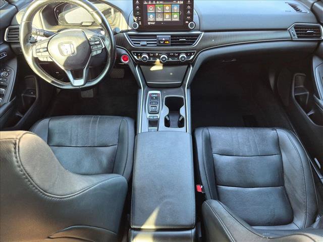 Used 2020 Honda Accord Touring image 17