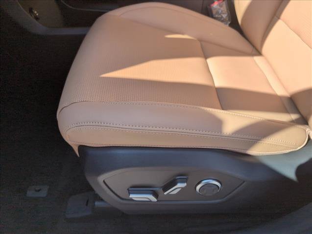 New 2027 Hyundai Santa Fe Limited FWD image 12