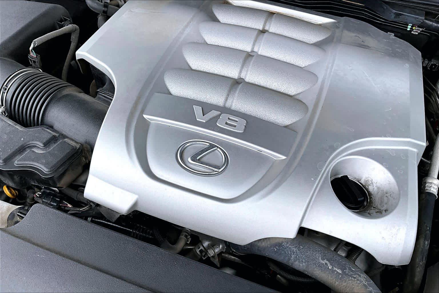 Used 2020 Lexus LX 570 4WD w/ Luxury Package image 30