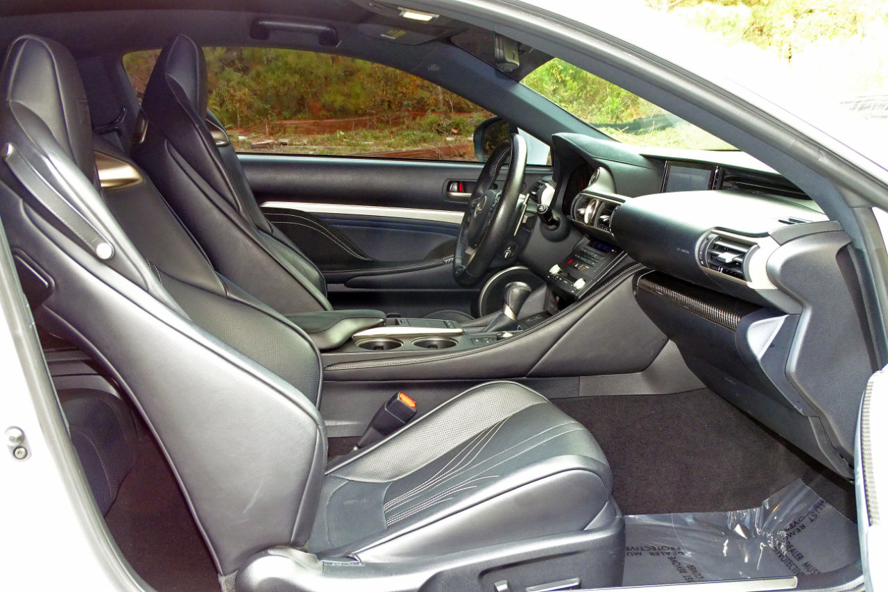 Used 2019 Lexus RC F w/ Performance Package image 17