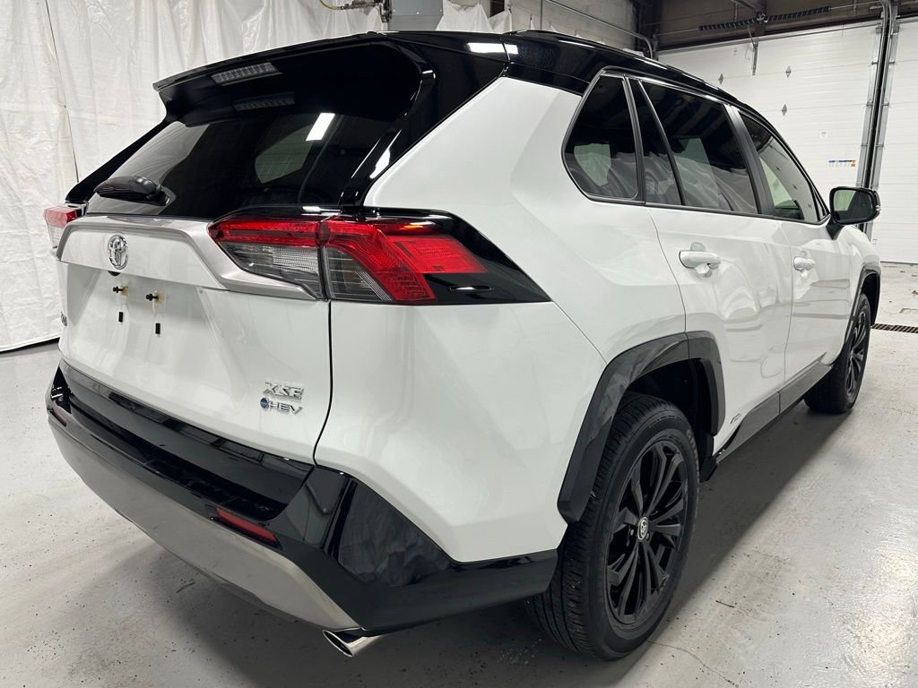 Used 2025 Toyota RAV4 XSE w/ Weather Package image 7