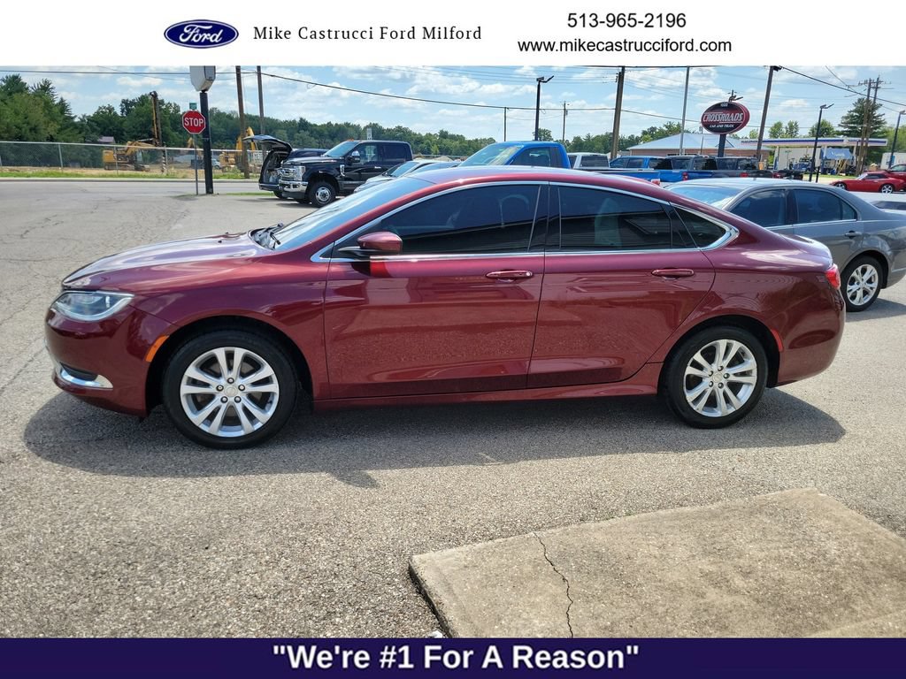 Used 2015 Chrysler 200 Limited FWD image 2