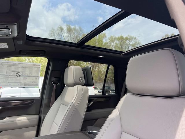 New 2026 GMC Yukon Elevation AWD/4WD image 21