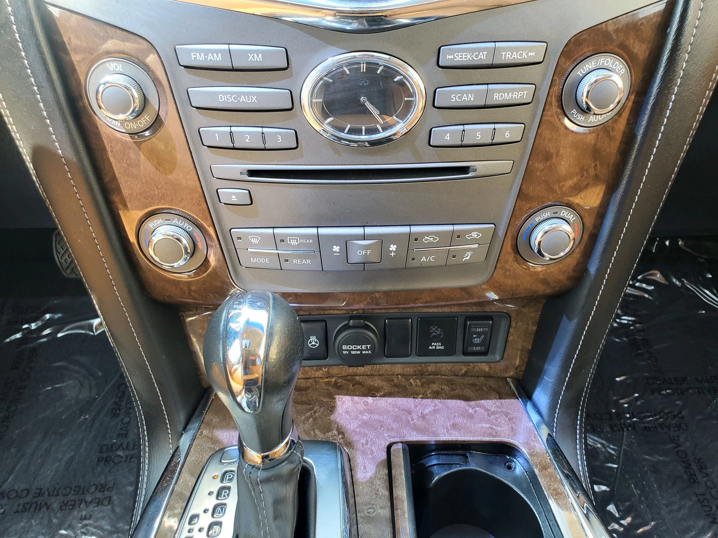 Used 2016 INFINITI QX80 4WD w/ Signature Edition Package image 50