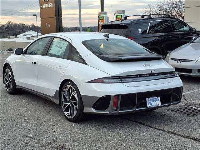 New 2025 Hyundai Ioniq 6 SEL image 4