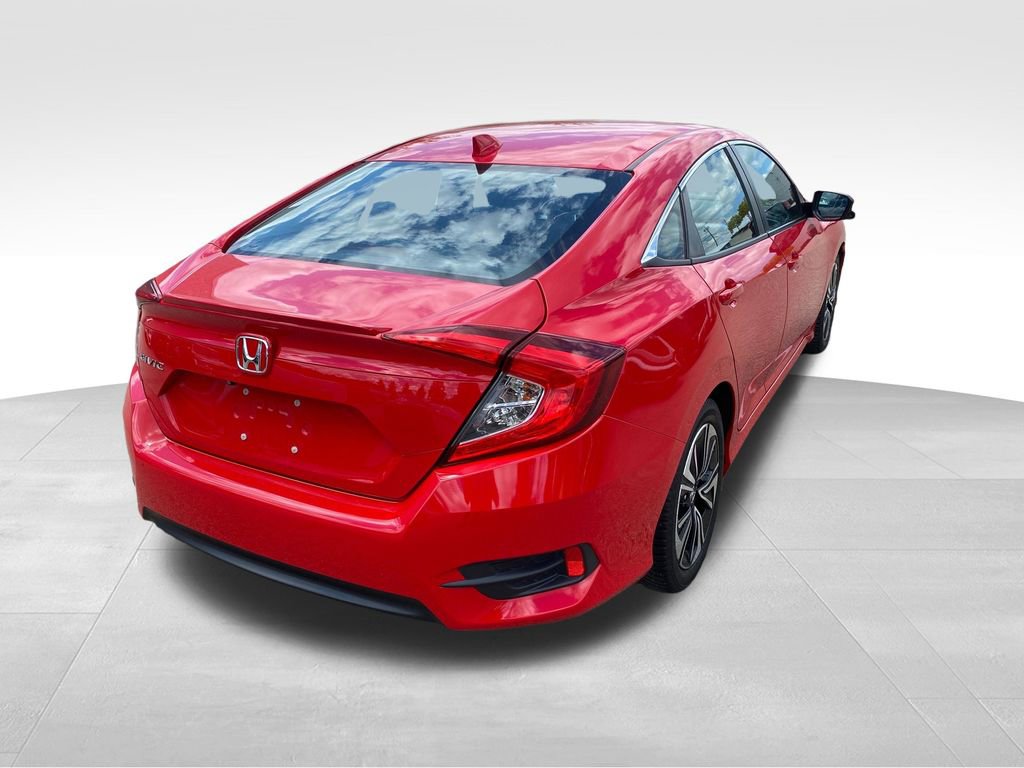 Used 2017 Honda Civic EX-T image 5