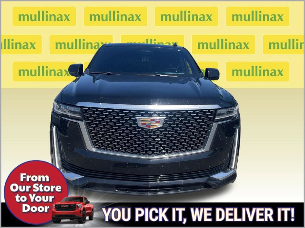Used 2023 Cadillac Escalade ESV Premium Luxury w/ LPO, Floor Liner Package AWD/4WD image 2
