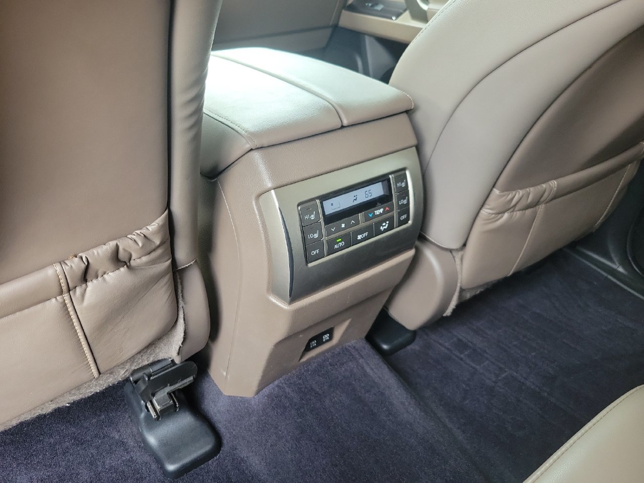 Used 2021 Lexus GX 460 Premium w/ Premium Package AWD/4WD image 10