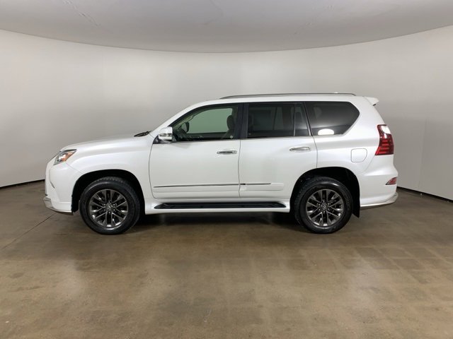 Used 2019 Lexus GX 460 image 18