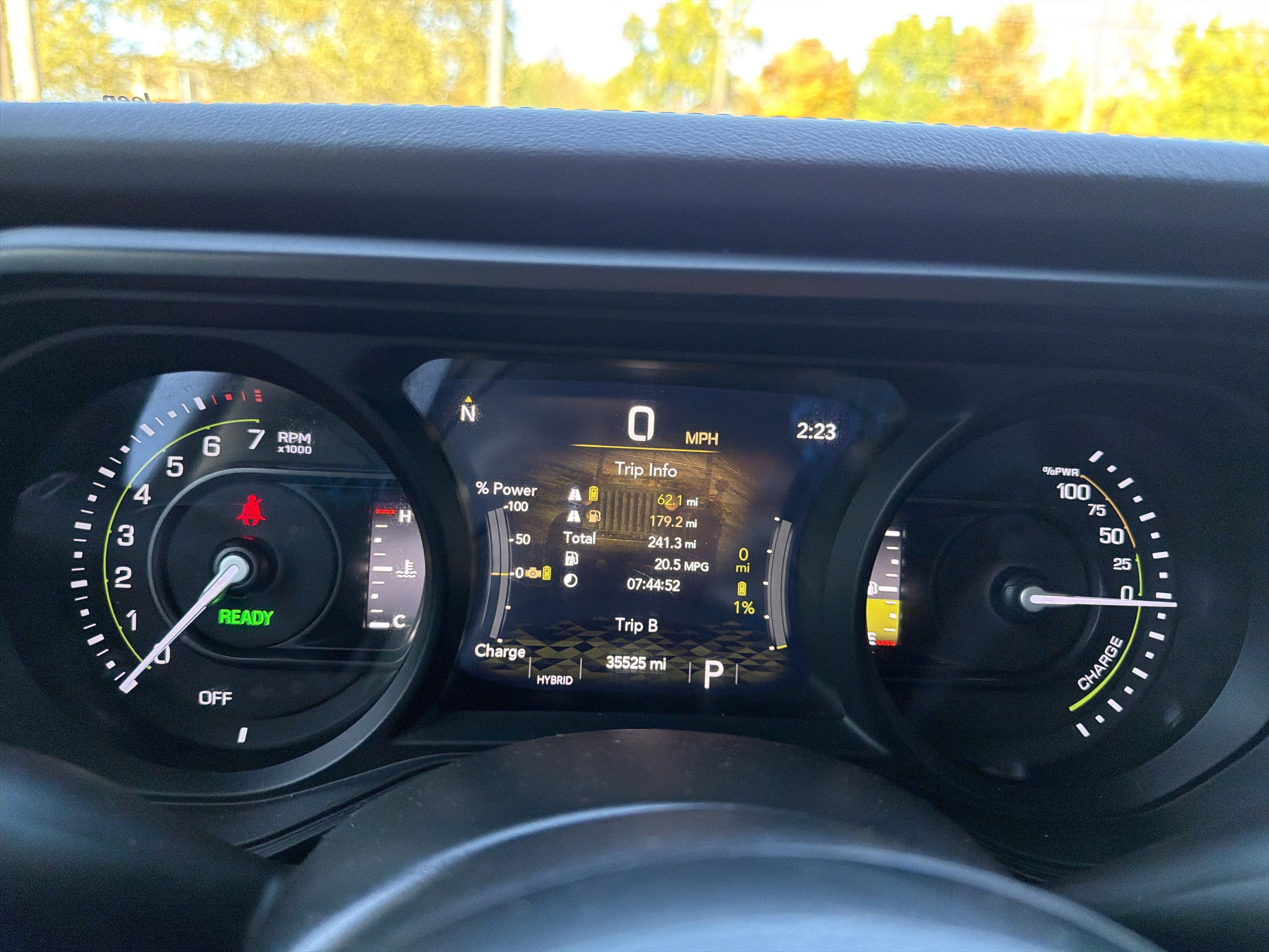 Used 2024 Jeep Wrangler Unlimited Rubicon 4xe w/ Technology Group AWD/4WD image 29