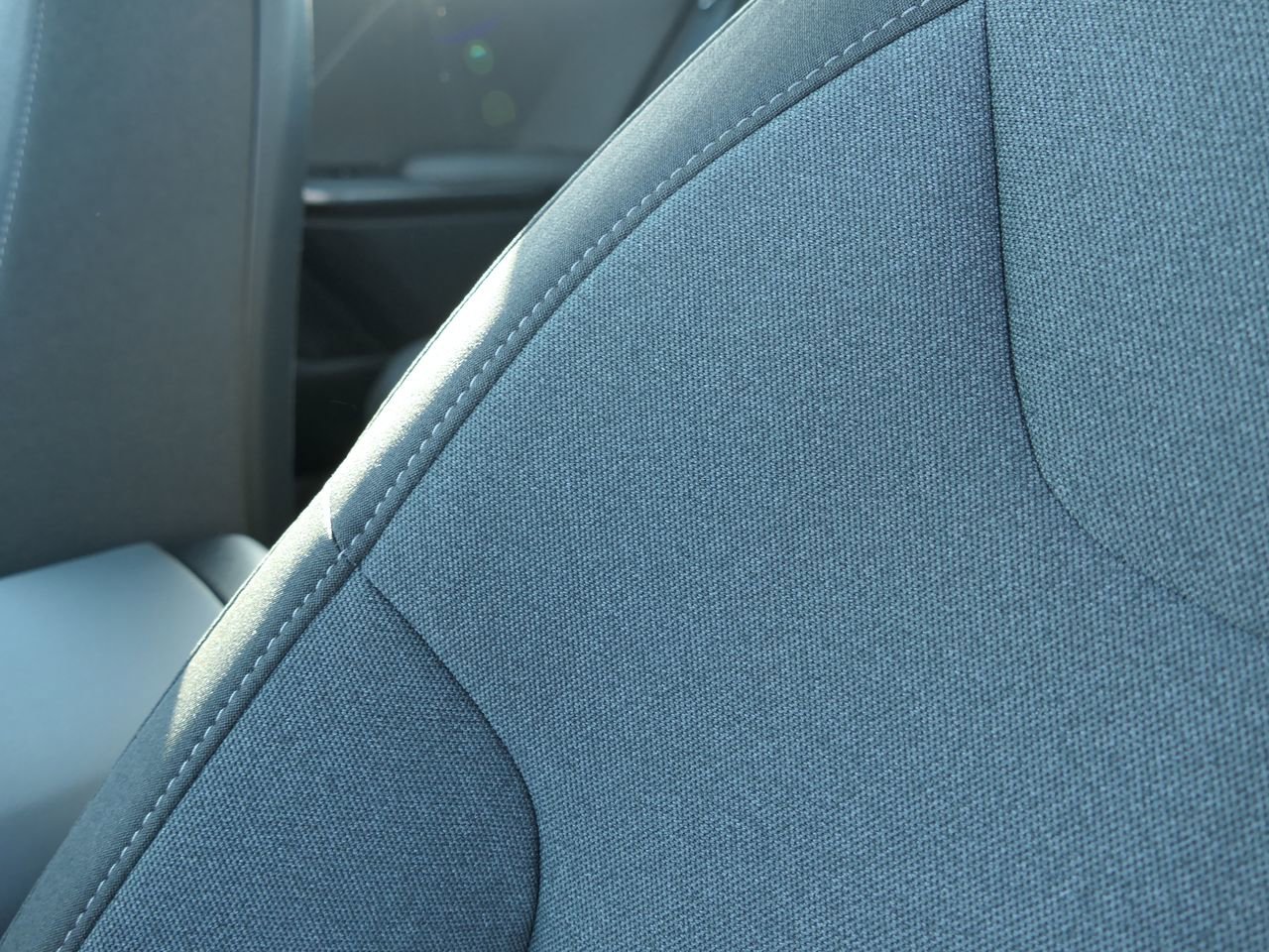 New 2025 Kia K4 LXS image 9