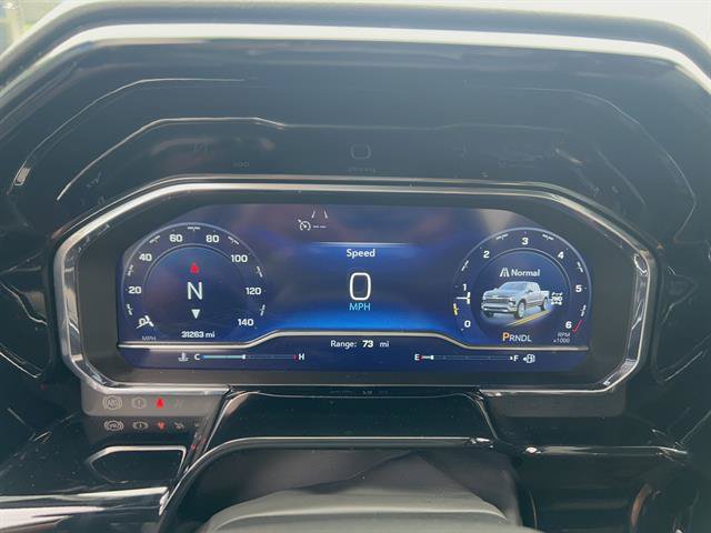 Used 2023 Chevrolet Silverado 1500 LT AWD/4WD image 18