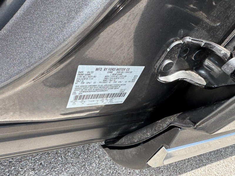 Used 2023 Ford Explorer XLT w/ Equipment Group 202A image 28