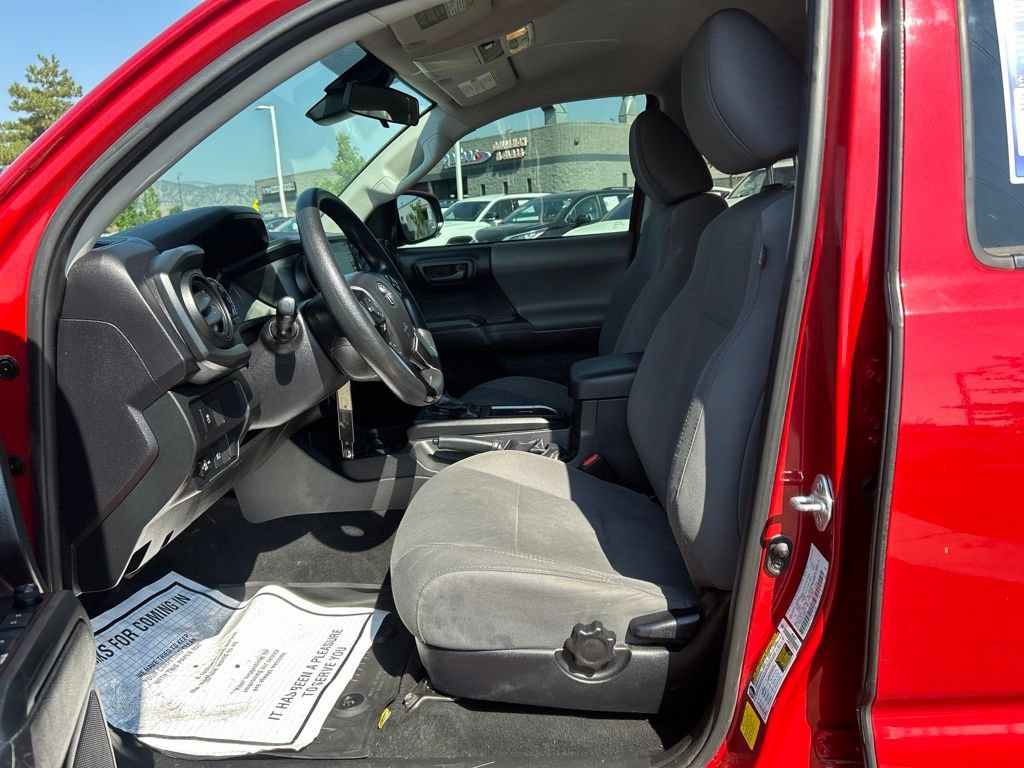 Used 2021 Toyota Tacoma SR AWD/4WD image 23