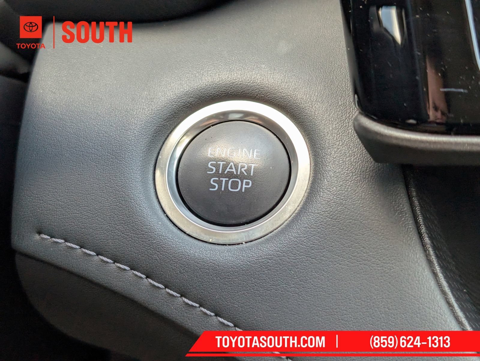 Used 2025 Toyota Highlander XLE AWD/4WD image 21