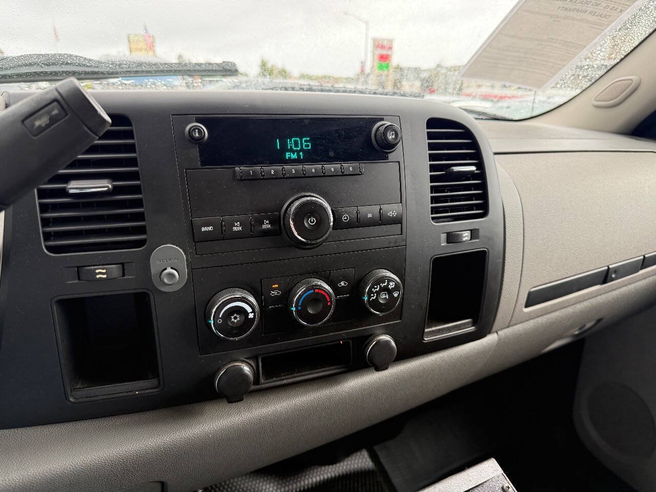 Used 2010 Chevrolet Silverado 2500 W/T AWD/4WD image 16