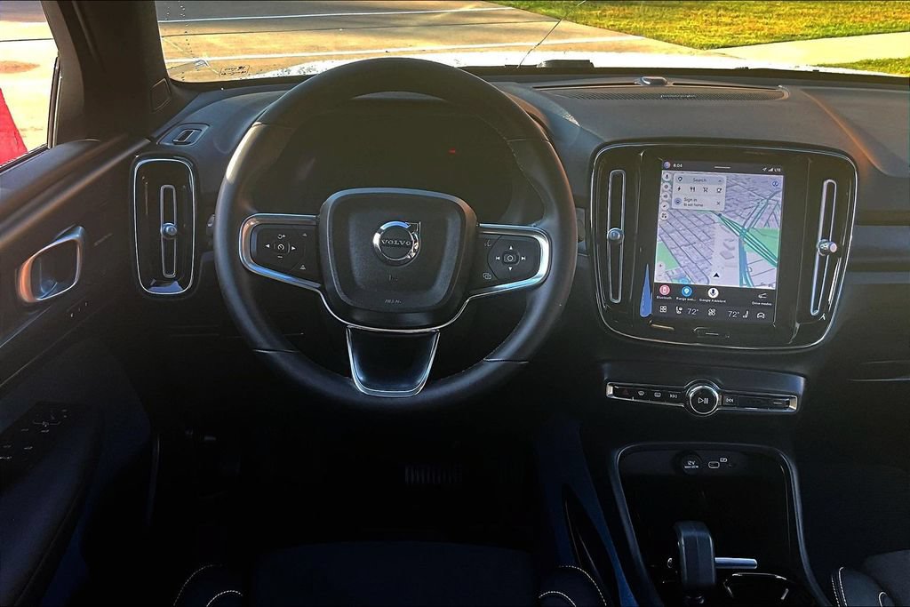 Certified 2023 Volvo C40 P8 Recharge Ultimate AWD/4WD image 7