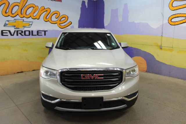 Used 2017 GMC Acadia SLE AWD/4WD image 3