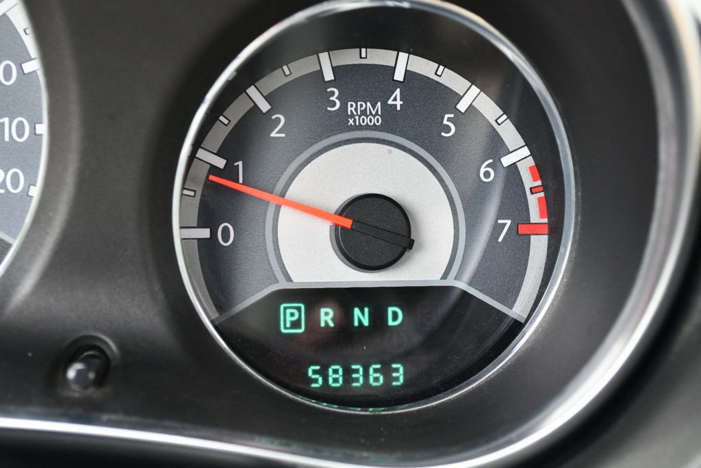 Used 2012 Chrysler 200 Limited FWD image 68