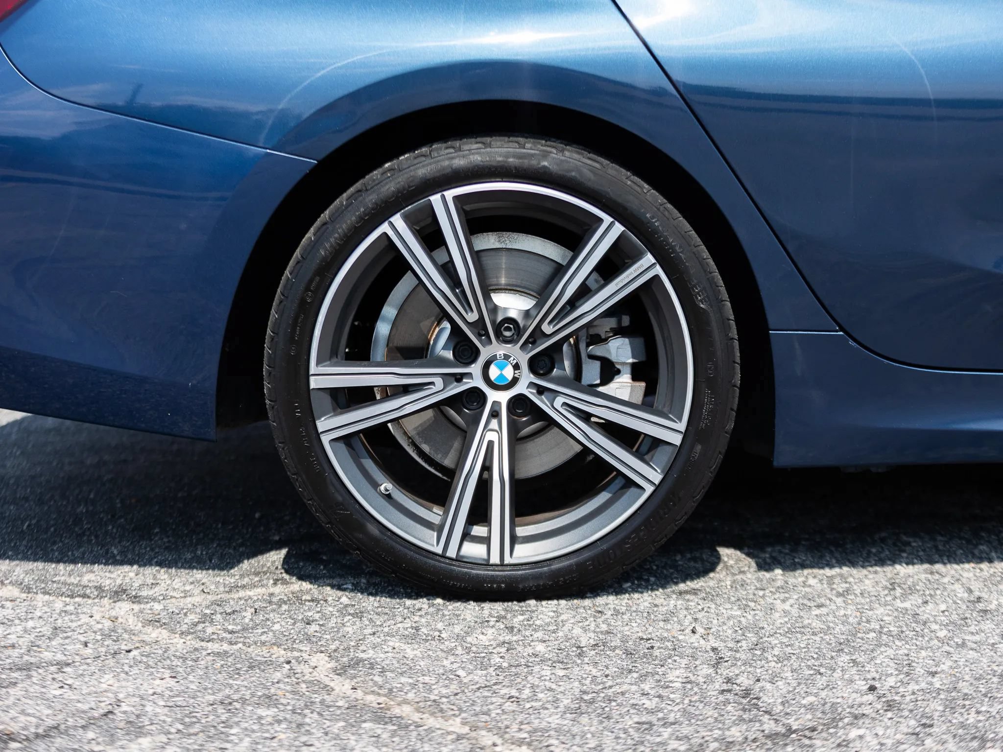 Used 2023 BMW 330i Sedan w/ Driving Assistance Package RWD image 14