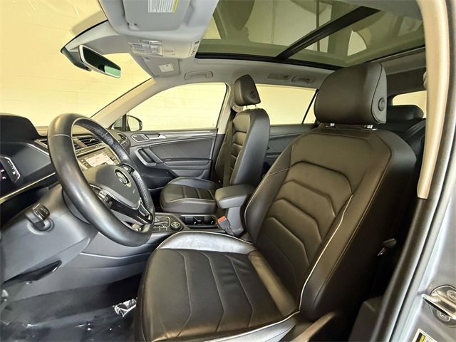 Used 2019 Volkswagen Tiguan S image 2