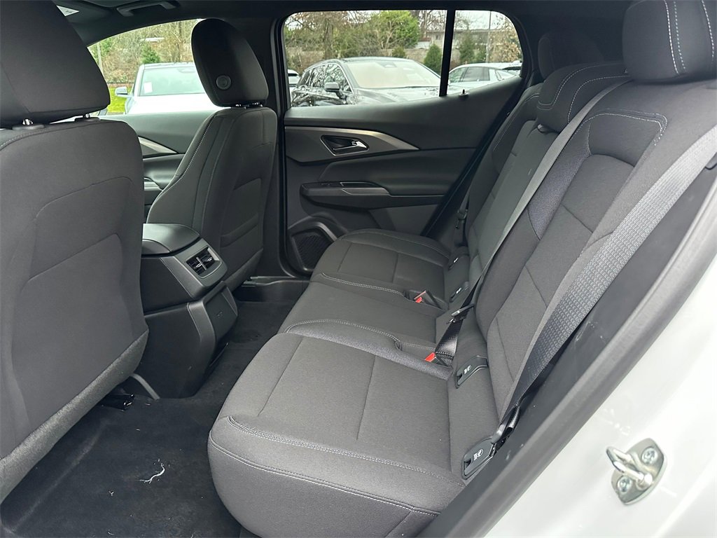 New 2026 Chevrolet Equinox EV LT image 15