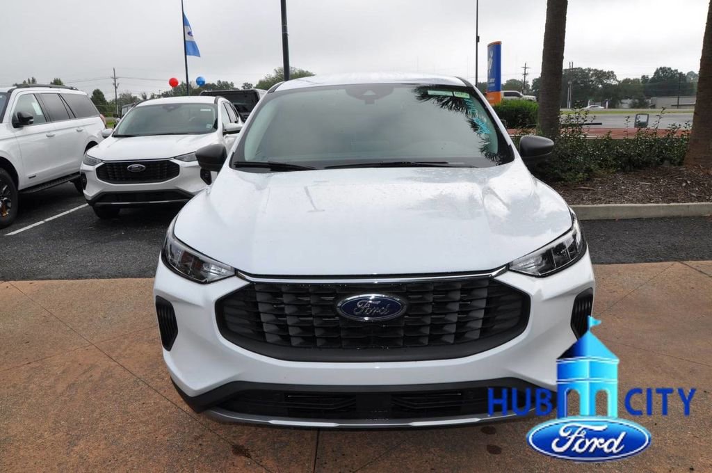 New 2026 Ford Escape Active image 8