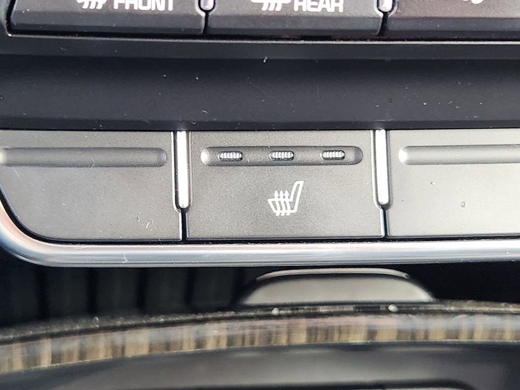 Used 2019 Kia Sorento EX image 25