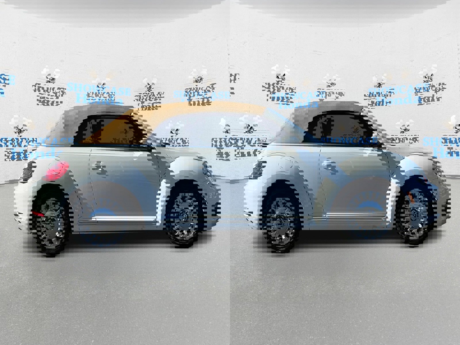 Used 2014 Volkswagen Beetle 1.8T image 9