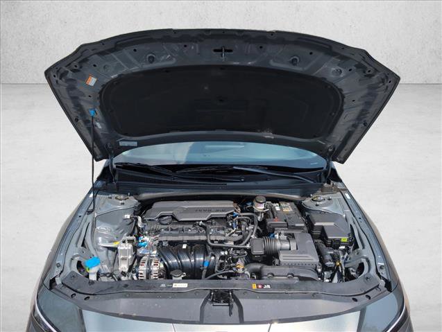 New 2026 Hyundai Elantra SE image 19