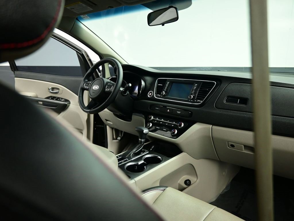 Certified 2020 Kia Sedona EX image 33