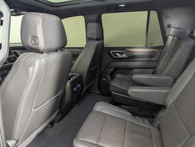 Used 2024 Chevrolet Tahoe High Country image 17