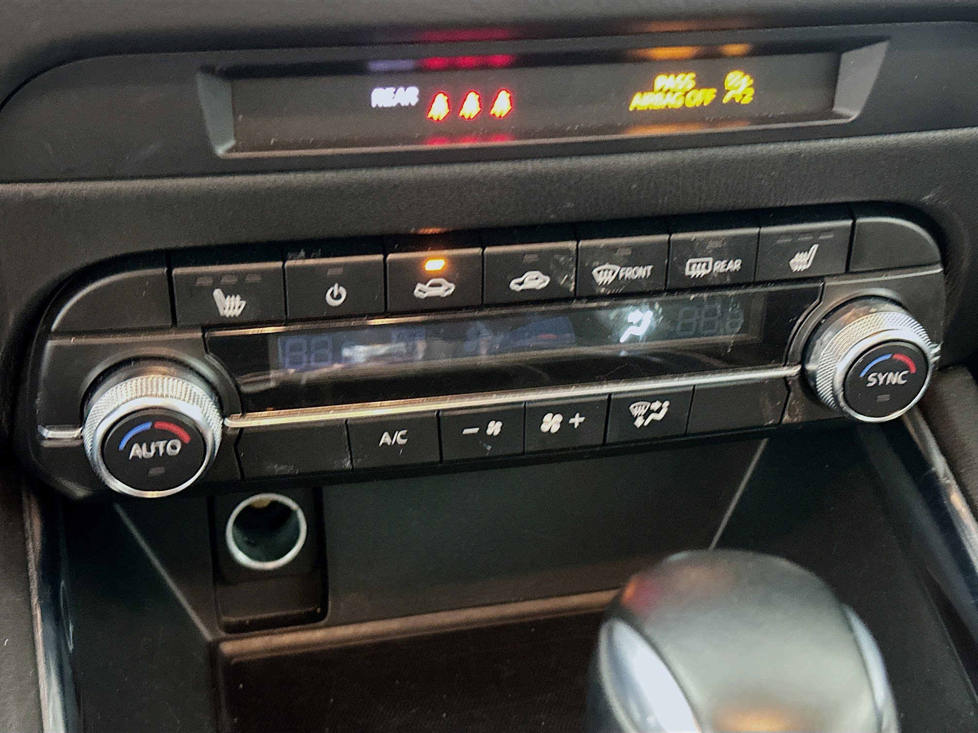 Used 2024 MAZDA CX-5 Carbon Edition image 24