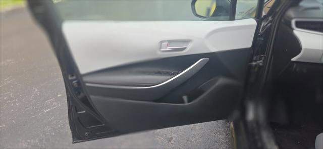 Used 2024 Toyota Corolla SE image 11