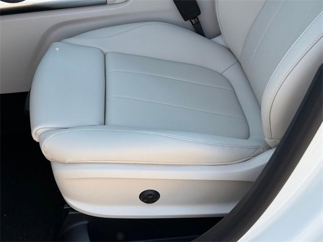 Certified 2025 Mercedes-Benz GLA 250 4MATIC image 14