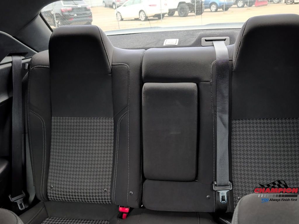 Used 2016 Dodge Challenger SXT w/ Blacktop Package image 24