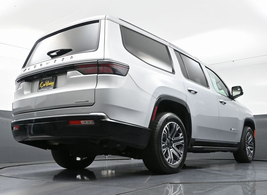 Used 2024 Jeep Wagoneer Series II w/ Flexible Seating Group image 60
