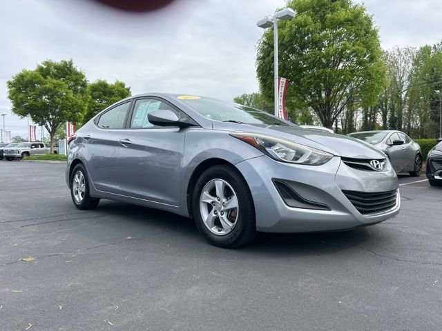Used 2015 Hyundai Elantra SE image 3